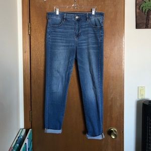 American Eagle High Rise Jeans